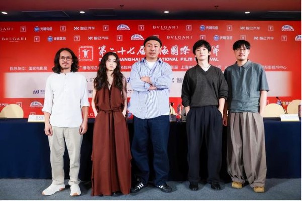 24岁张子枫竟成国际电影节评委？细看过往，才发现她确实很牛！