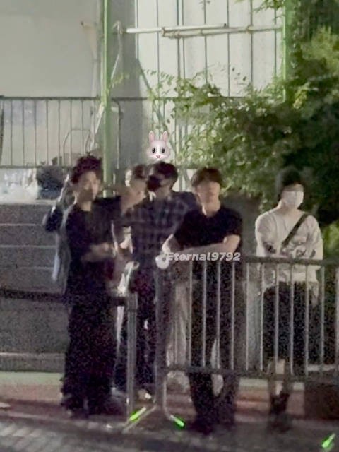 田柾国演唱会现场粉丝热情高涨