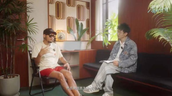 张震岳坚持自我不妥协，音乐生活双态度