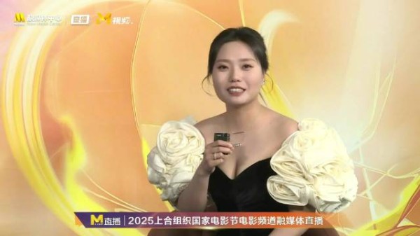融媒体直播中，李雪琴接受专访回应最近变美，是因为“换化妆师了”