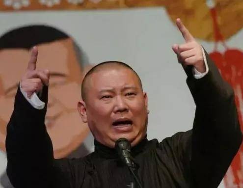 杨少华去世后，郭德纲这一举动令人惊叹，大格局，展现风范