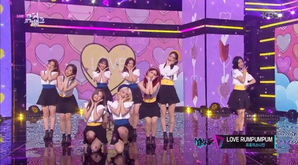 六年前的今天(190712),fromis_9 带来的现场舞台