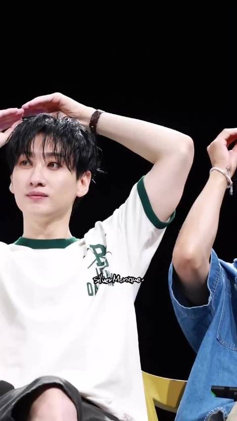 好看！ Cr:silvermonique