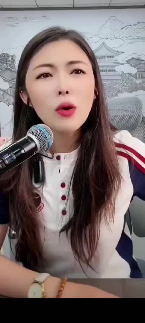 如意感谢娜美帮拉票称永远一家人