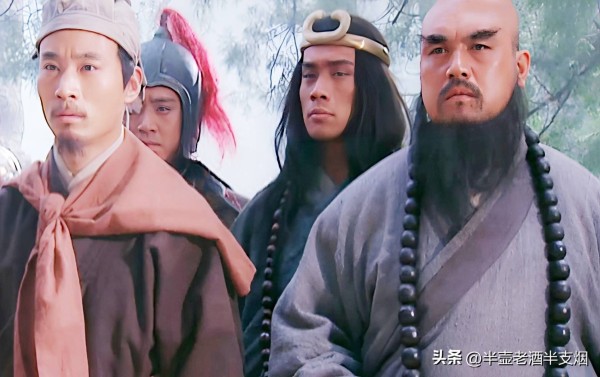 吴用临终后悔：我那一天连挖了三个坑，坑了宋江，也坑了梁山兄弟