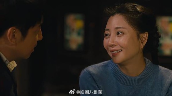 村花自掏腰包为丈夫买帽称花自己钱痛快