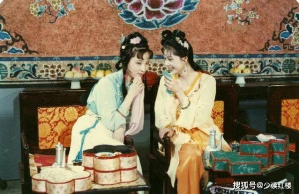 红楼梦的真正伟大之处，是300年前曹雪芹就站在了女性这边！