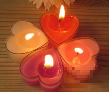 香薰蜡烛的优缺点 香薰蜡烛制作方法