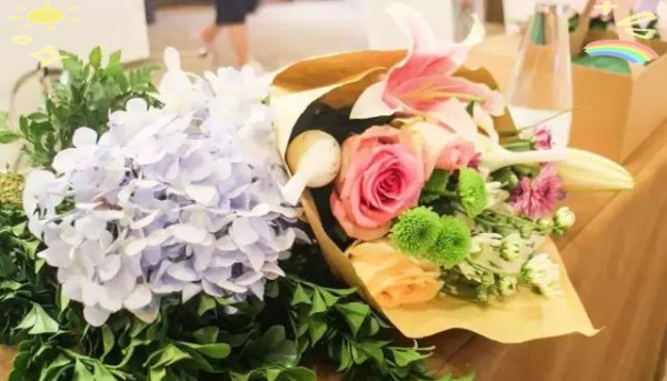爱花之心与生活美学的艺术表达