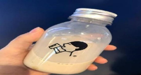 人生努力让自己快乐起来，创造一个属于自己的快乐源泉