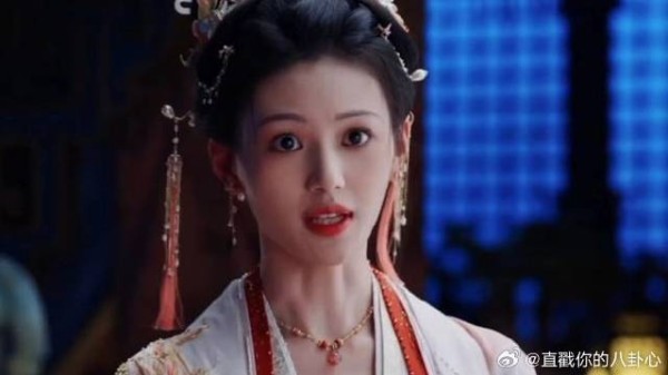 他们俩就这样手一搭就把凶手分析出来了