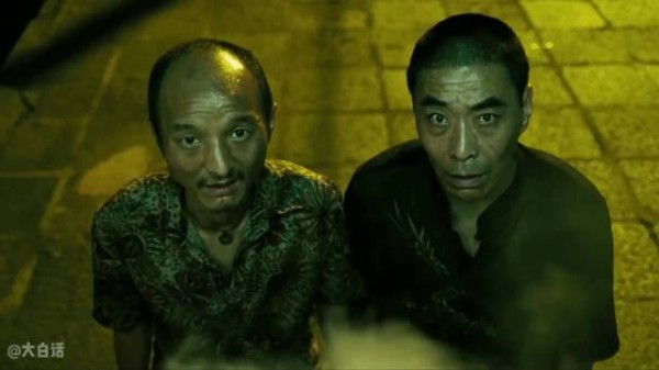 全片都是梗，笑到肚子疼，这才是喜剧该有的样子，（大白话侃电影）