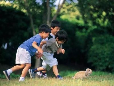 从小培养孩子快乐的心态