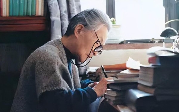 杨绛：女人，让自己快乐的秘诀