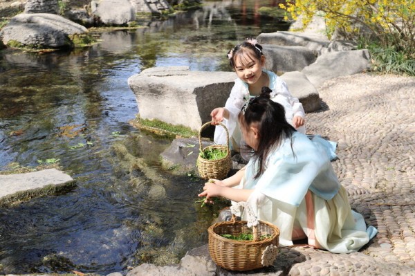 省厅发布！百合幼教集团《春分福袋》入选“正能量·大流量”原创作品大型展播活动优秀作品