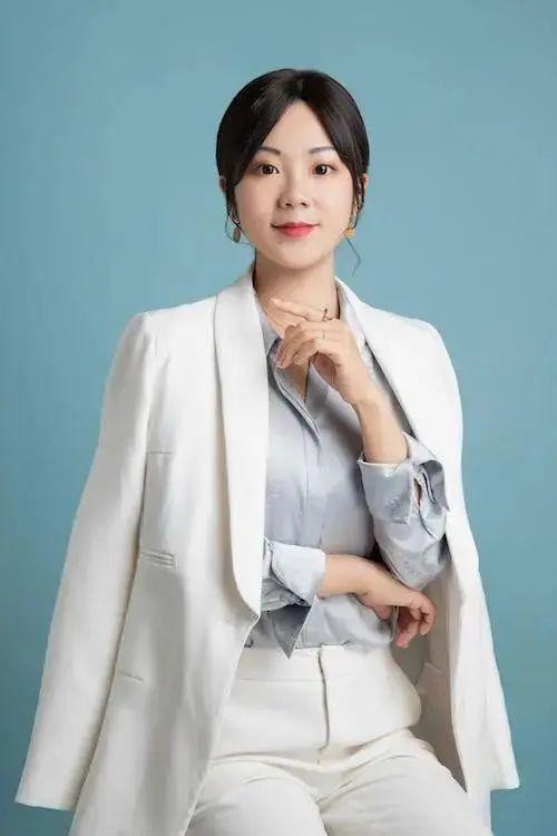 学霸录制全英文抗疫演讲《我们都是战士》，厨房“产”出教科书级励志神作！