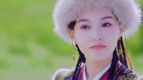 三姐妹各有各的特色燕燕喜欢武二姐没有头脑大姐喜欢文