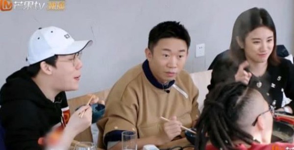 娱乐圈情侣为什么分手那么快，沈梦辰四字说出真相，网友：套路！
