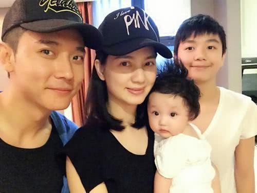 娱乐圈带孩子做亲子鉴定的几位男星，令人不可思议