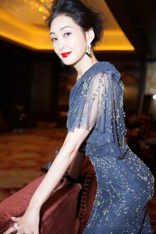 被富豪占尽便宜后，才发现自己上当受骗的5位女星！