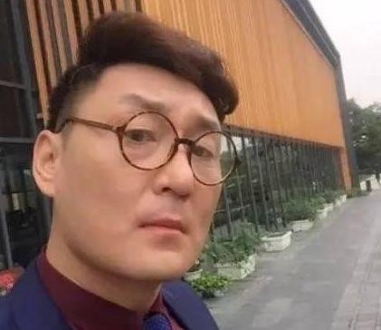 因“酒驾死亡”的四位明星，他曾比赵本山还红，而他妻子近在临盆