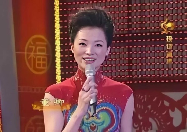 尹颂主持人，央视全部女主持人名单,本文共（3955字）