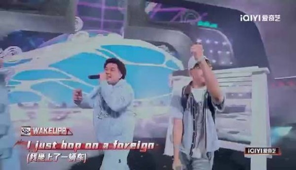 新一期节目中，龙腾七曜战队的迪椰果@Macmecrazy