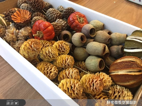 處理過的乾燥花材。