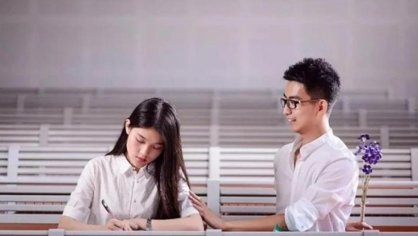 共瑞城恋爱干货:相处的3个心理小技巧，学会了助你爱情长久保鲜