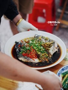 长沙排名第一的家常菜馆路边的市井气息