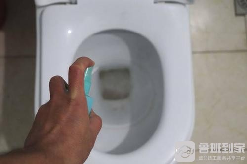 马桶的正确清洁方法，没用对方法又是白忙活一场