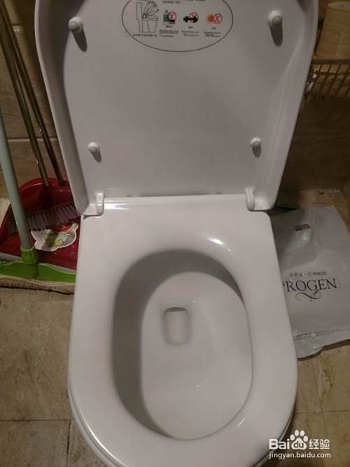 如何正确使用坐式马桶？