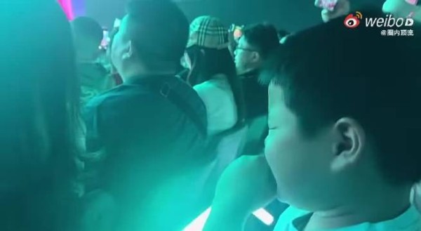 陈小春跨时代魅力不减,巡演点燃青春