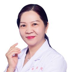 李英