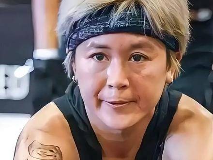 TVB女星唐宁三套房嫁农村小伙，郭羡妮离婚后形象大变