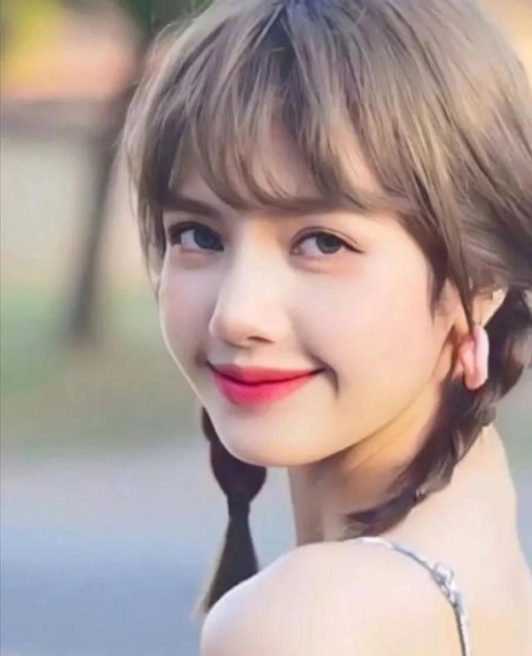 Lisa疑被封杀！个人社媒被处理，要为自己的行为付出代价