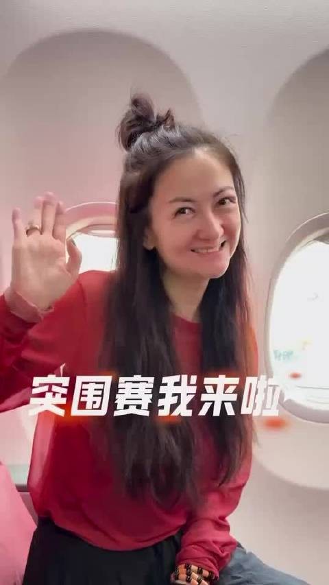 歌手蕾蒂娅宣布回归，将参加突围赛