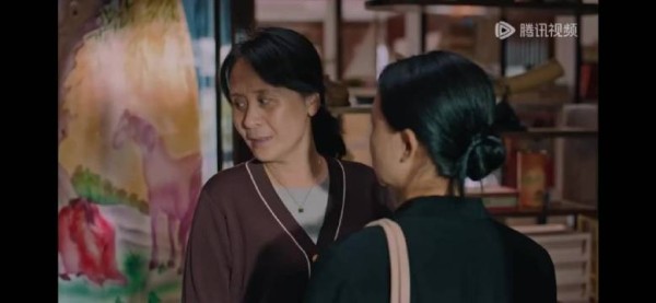 迪丽热巴朱锐对手戏引关注,利剑玫瑰助女演员翻红