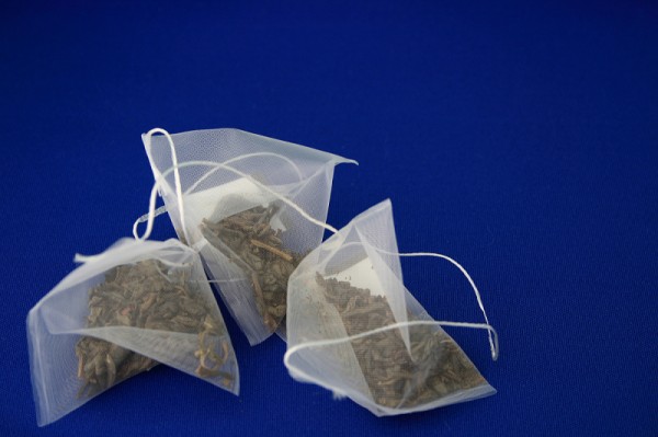 如何有效地处理家里茶叶生虫子问题？