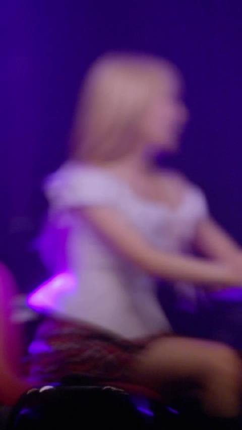 前排视角感受下新时代韩国女团的现场演出,小姐姐们真的是太拼了