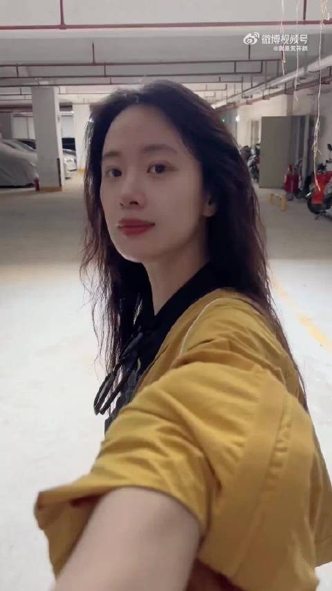 李梦疑似真空录制