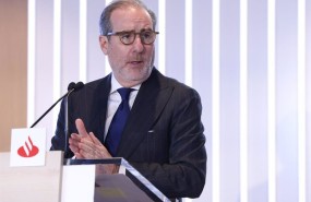 ep archivo el consejero delegado de la entidad financiera hector grisi durante una rueda de prensa