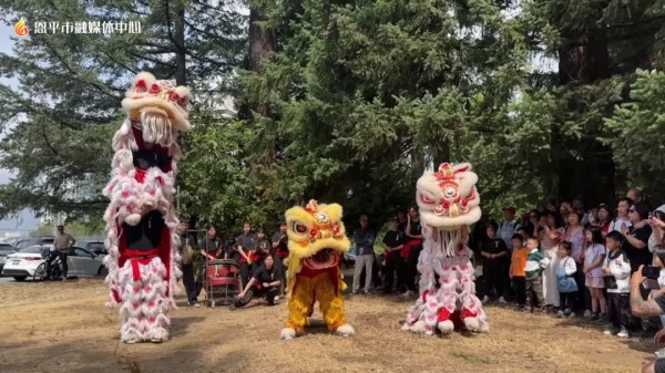 【侨情传真】加拿大温哥华恩平总会馆举行“开心夏日游”活动