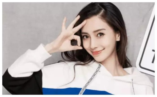娱乐圈的四大“花瓶”：没实力，没演技，却有超高人气！
