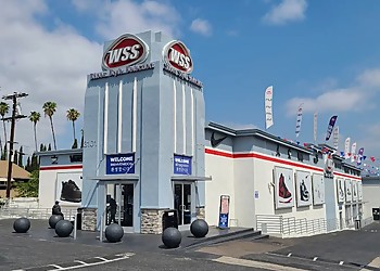 3 Best Shoe Stores in Los Angeles, CA