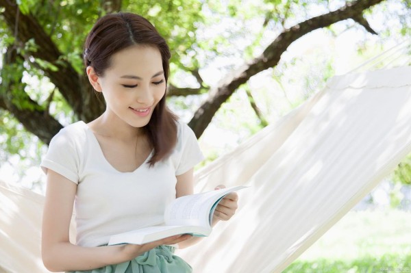 女士必读书籍：智慧与魅力的源泉