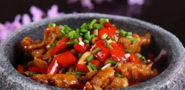 精挑细选25道美食推荐，色香味俱佳，实惠美味，皆为下饭佳肴！