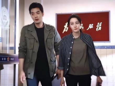 警犬也疯狂,这画面有点意思,主任还是主人?我心里自有一杆秤,利剑玫瑰