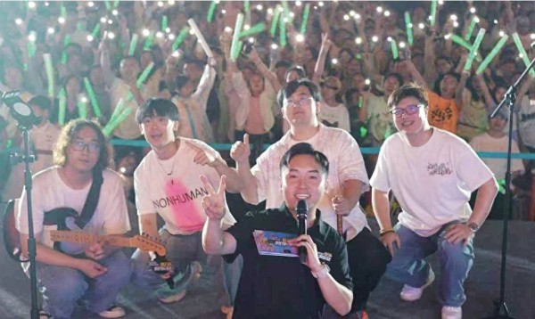 2025长春文旅街头音乐会接力开唱，音符点亮夏夜，老街焕发活力