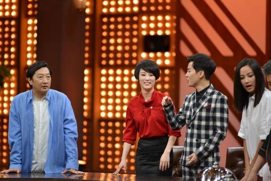 左起依次为：九孔、谢楠、沈凌、瞿颖